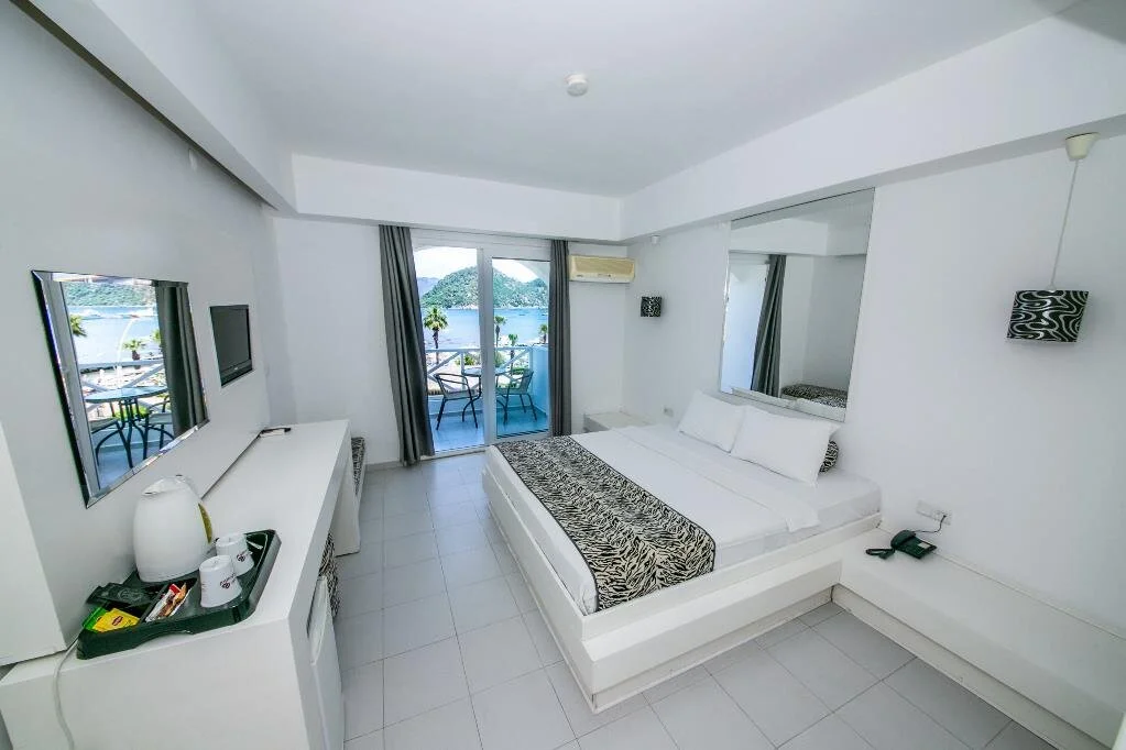 Standart Oda Deniz Manzaralı